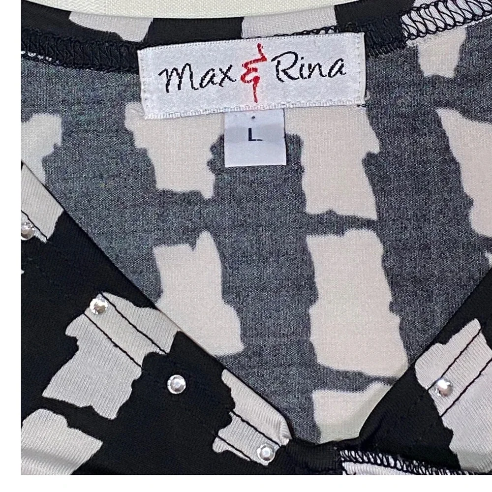 Max & Rina Boho Chic Top Ruffle Accent Abstract 24/7 Rhinestone Detail Size L - Picture 6 of 15